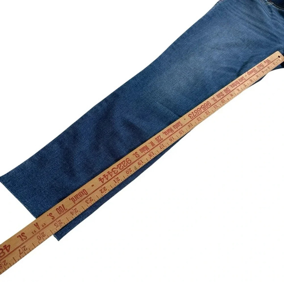 NWT Old Navy Rockstar Super Skinny Mid-Rise Jeggings - Picture 13 of 13